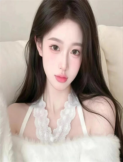 文化阐释《不可思议的时尚家》：探索无人机拍摄的视角与稳定性 认识电影作为文化载体的功能