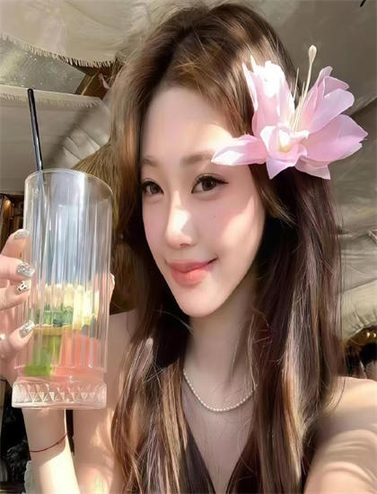 《胴体之美》与原作对比分析：改编成功之处探讨