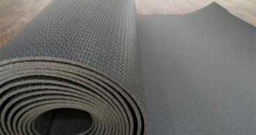 建築減震隔(ge)聲墊有哪些種(zhǒng)類？該如何選擇(ze)？